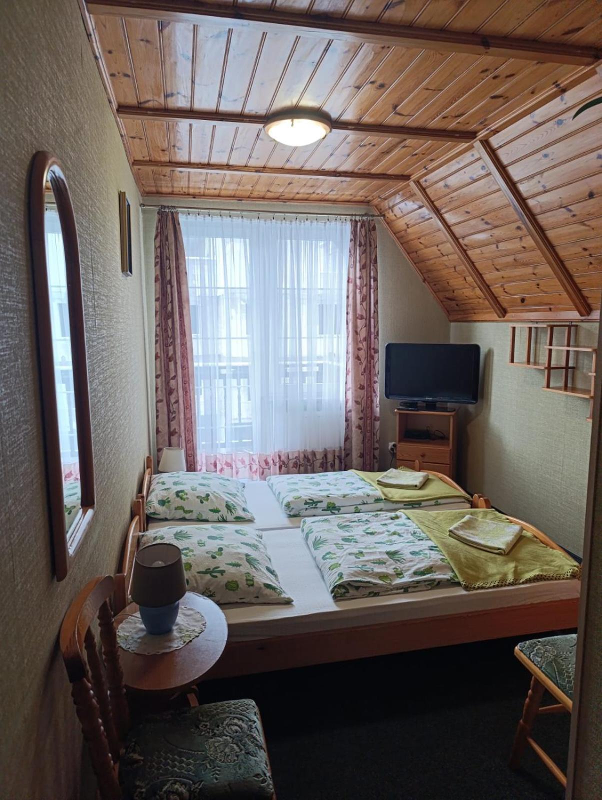 Karkoz Bed & Breakfast Karpacz Oda fotoğraf
